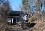 DDRV 5304 leads RP1 east beneath the Route 22 West overpass